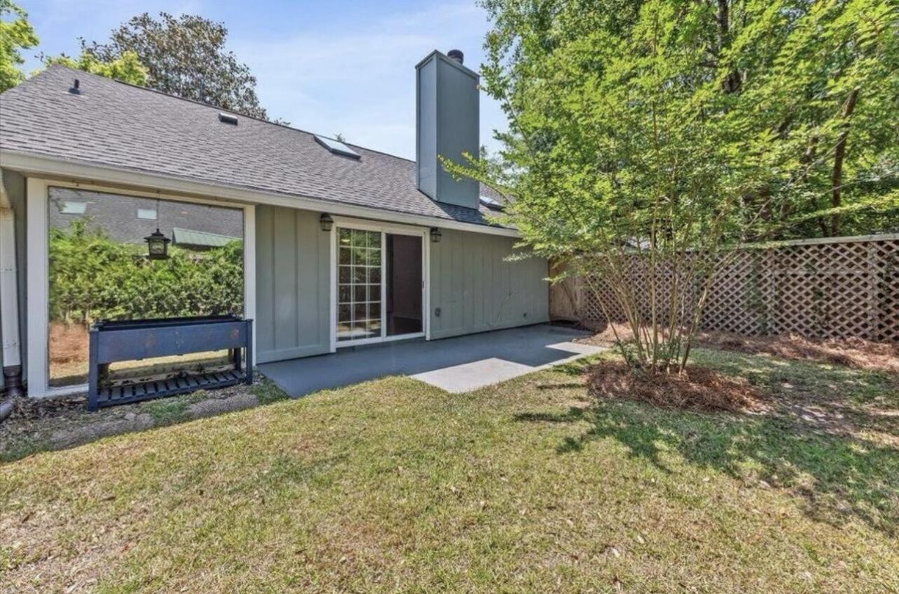 1120 Daffodil Lane Photo 22