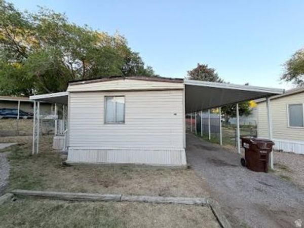 27 N ENGSTROM WAY W, Unit 227, Layton, UT 84040