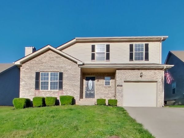 629 Wolfchase Dr , Clarksville, TN 37042