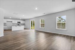 204 Governor Heyward Road photo 4
