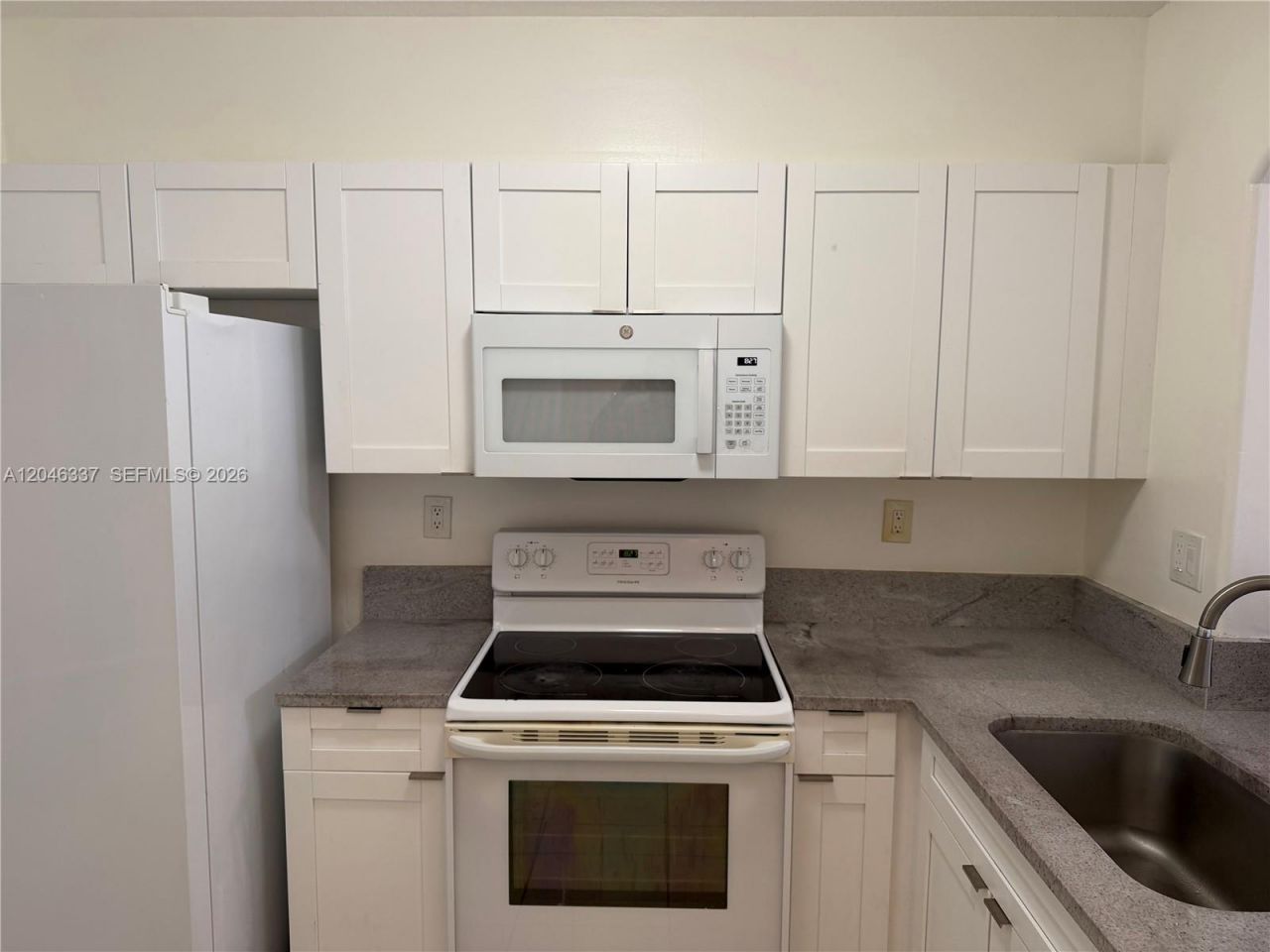 925 NW 82nd Ave, Unit 116-A, Miami, FL 33126 Photo