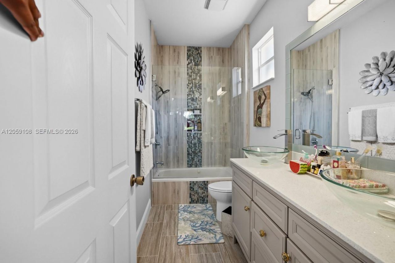 337 SW Maclay Way , Port Saint Lucie, FL 34986 Photo