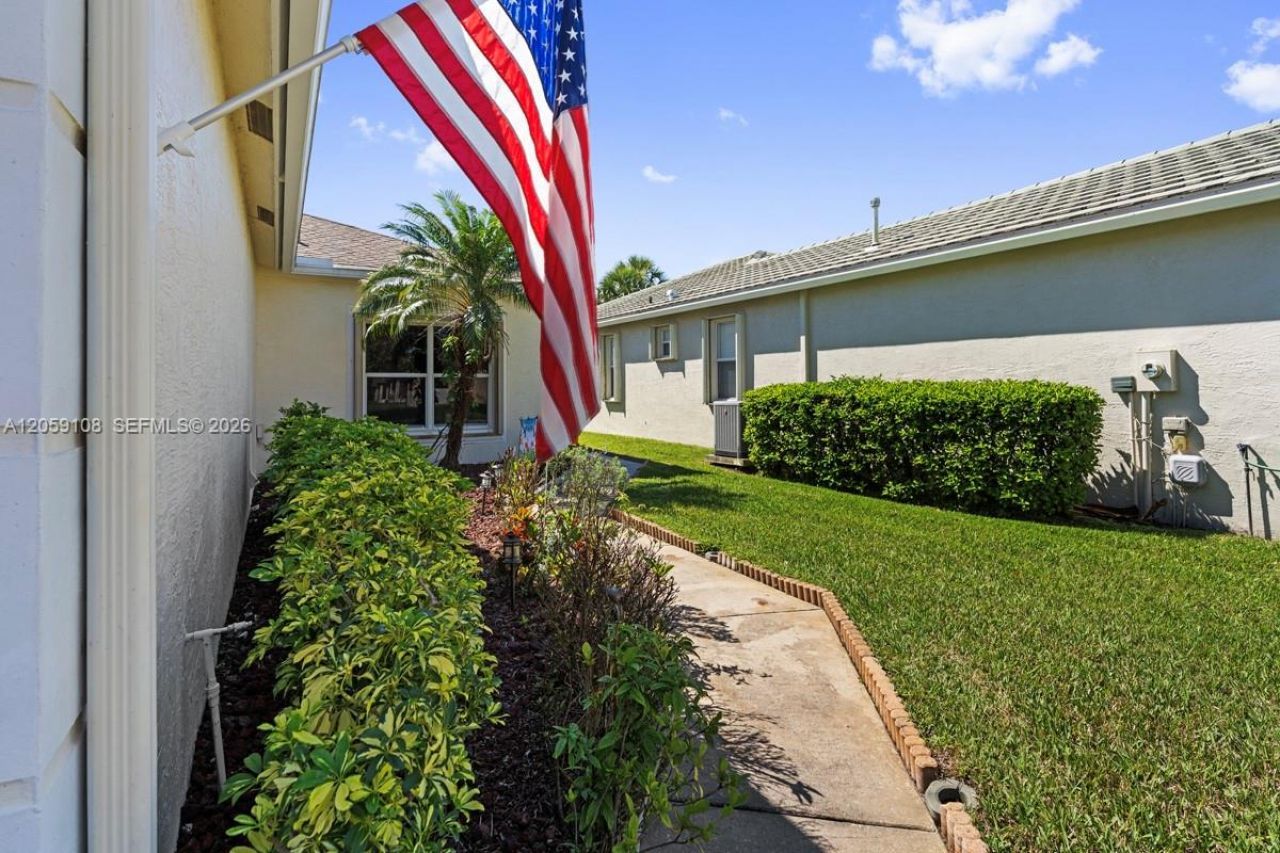 337 SW Maclay Way , Port Saint Lucie, FL 34986 Photo