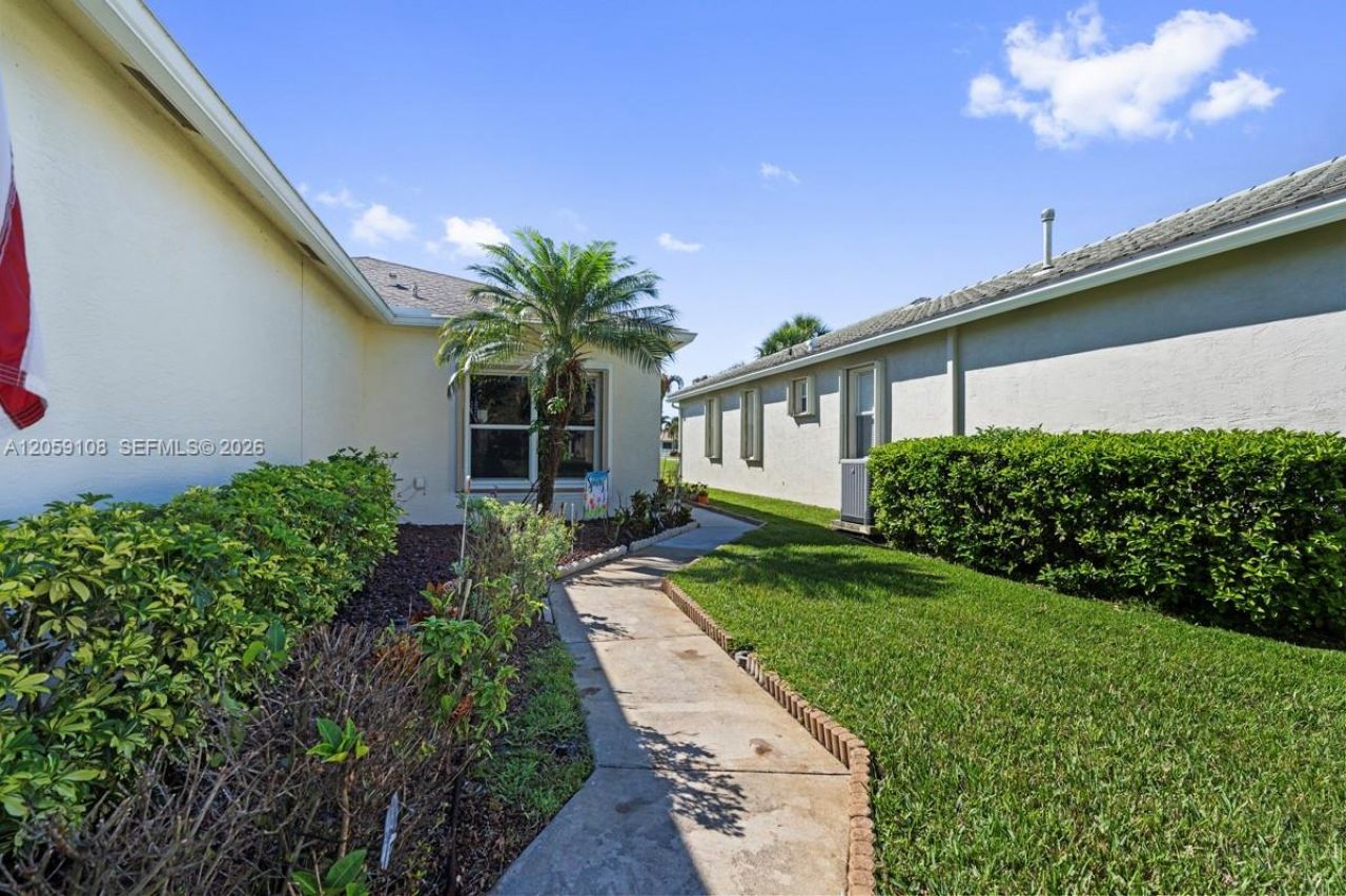337 SW Maclay Way , Port Saint Lucie, FL 34986 Photo