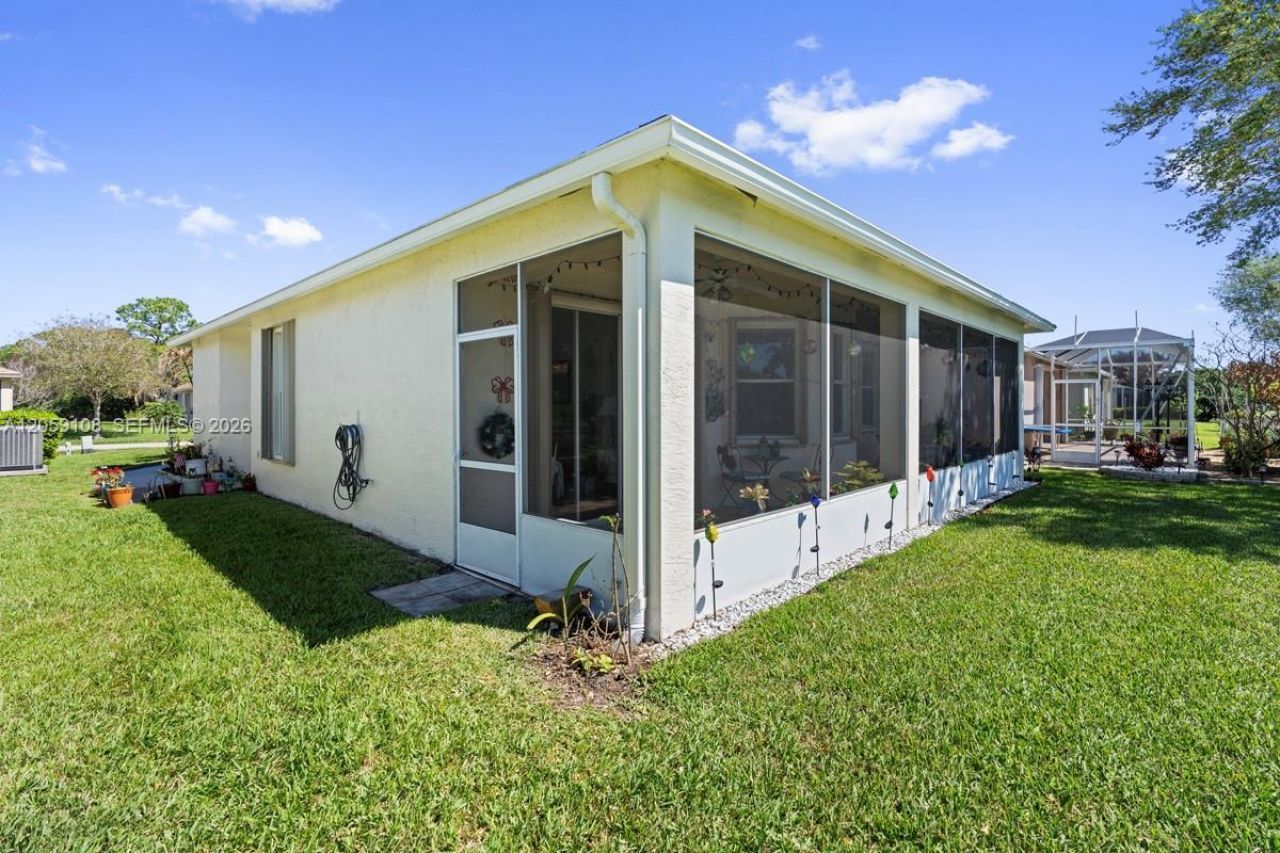 337 SW Maclay Way , Port Saint Lucie, FL 34986 Photo