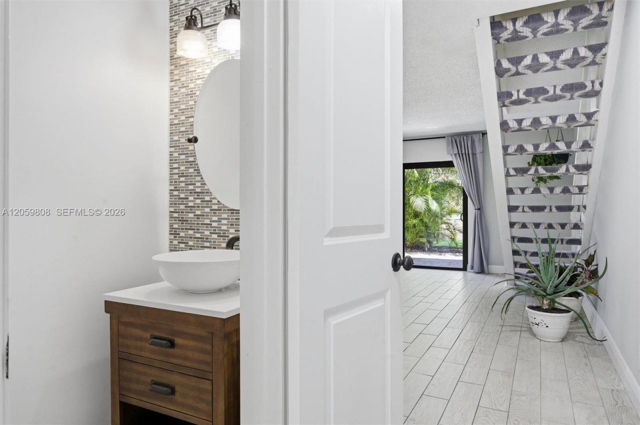2950 NW 106th Ave, Unit 8, Sunrise, FL 33322 Photo