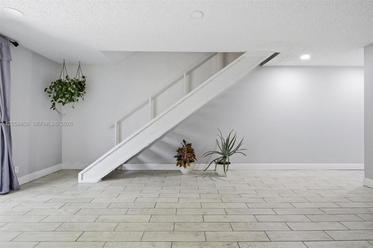 2950 NW 106th Ave, Unit 8, Sunrise, FL 33322 Photo