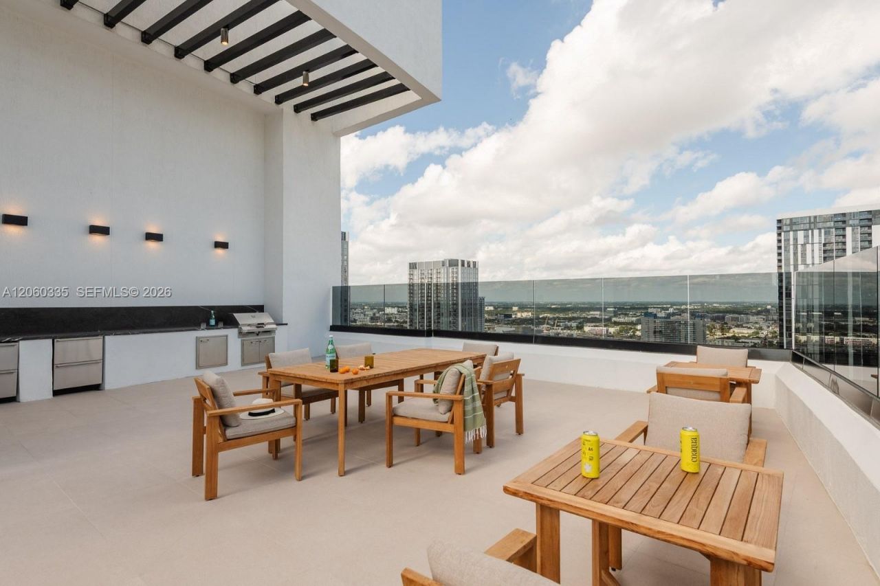 225 N Miami Ave, Unit 1810, Miami, FL 33128 Photo