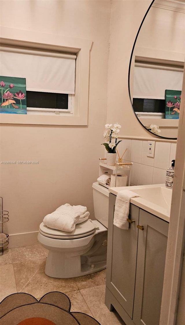 131 Zamora Ave , Unit 2, Coral Gables, FL 33134 Photo