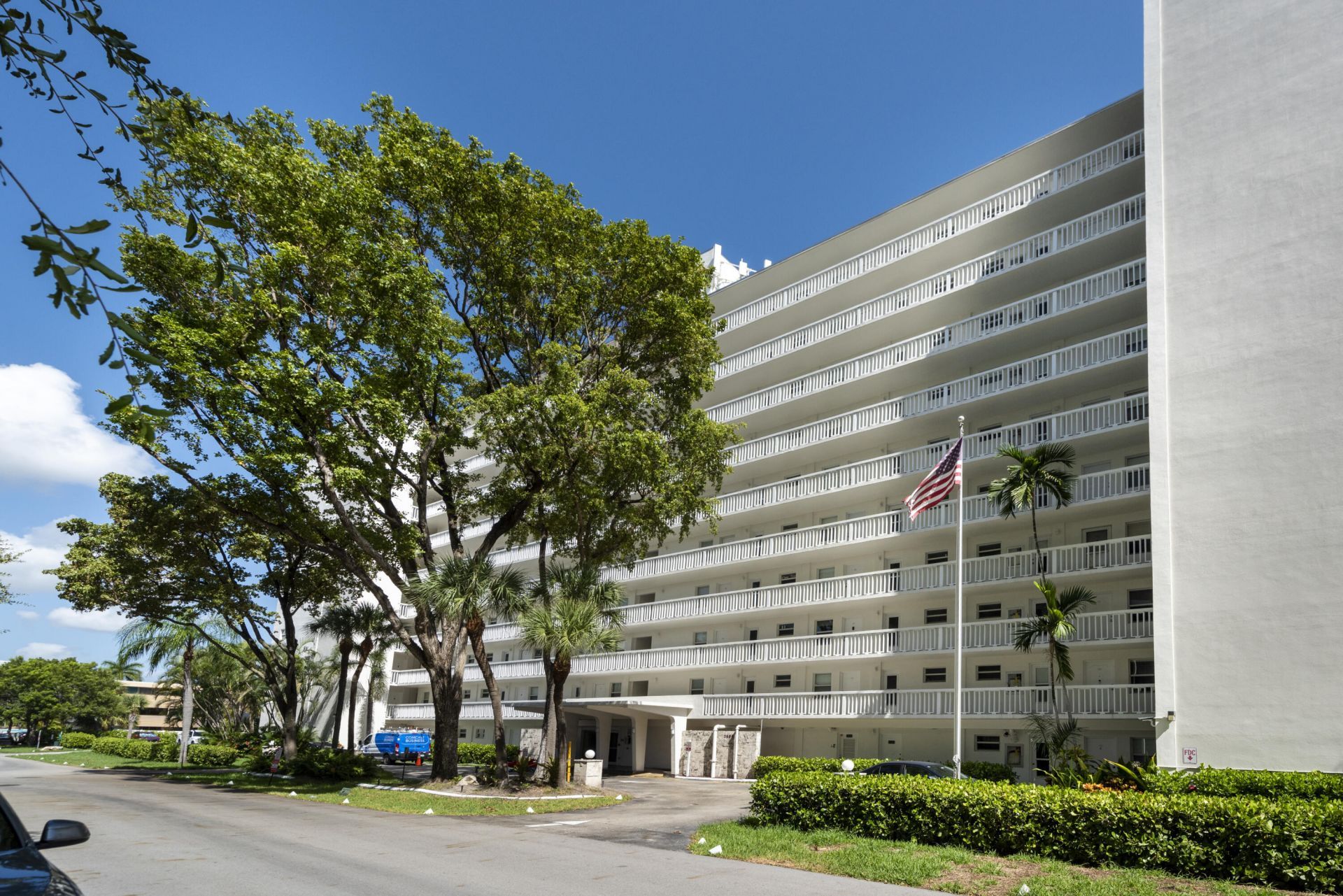 2555 NE 11th Street, Unit 803, Fort Lauderdale, FL 33304 Photo