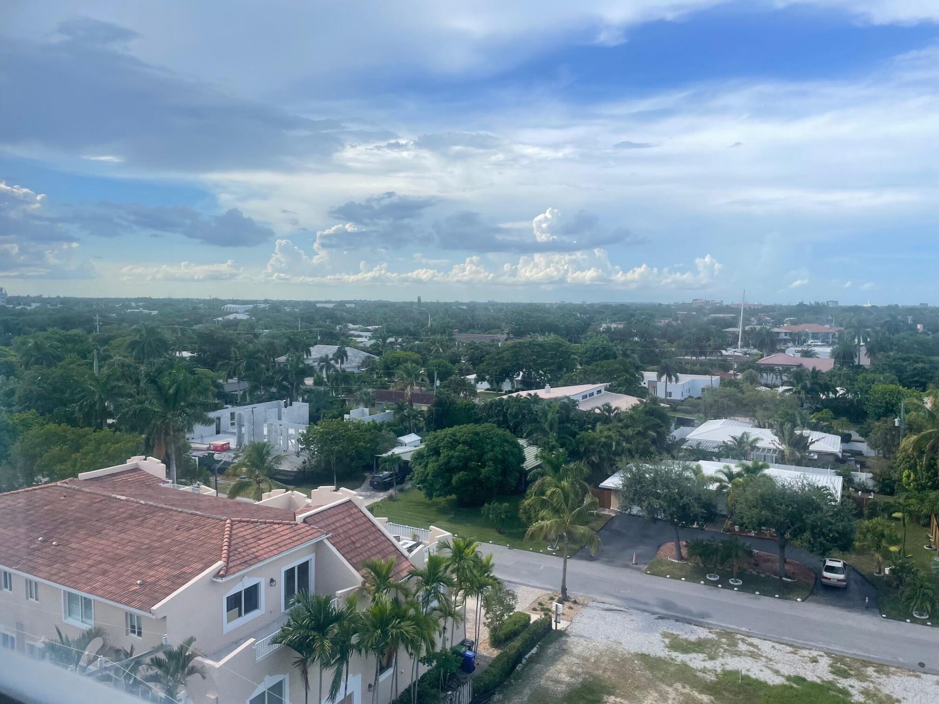 2555 NE 11th Street, Unit 803, Fort Lauderdale, FL 33304 Photo