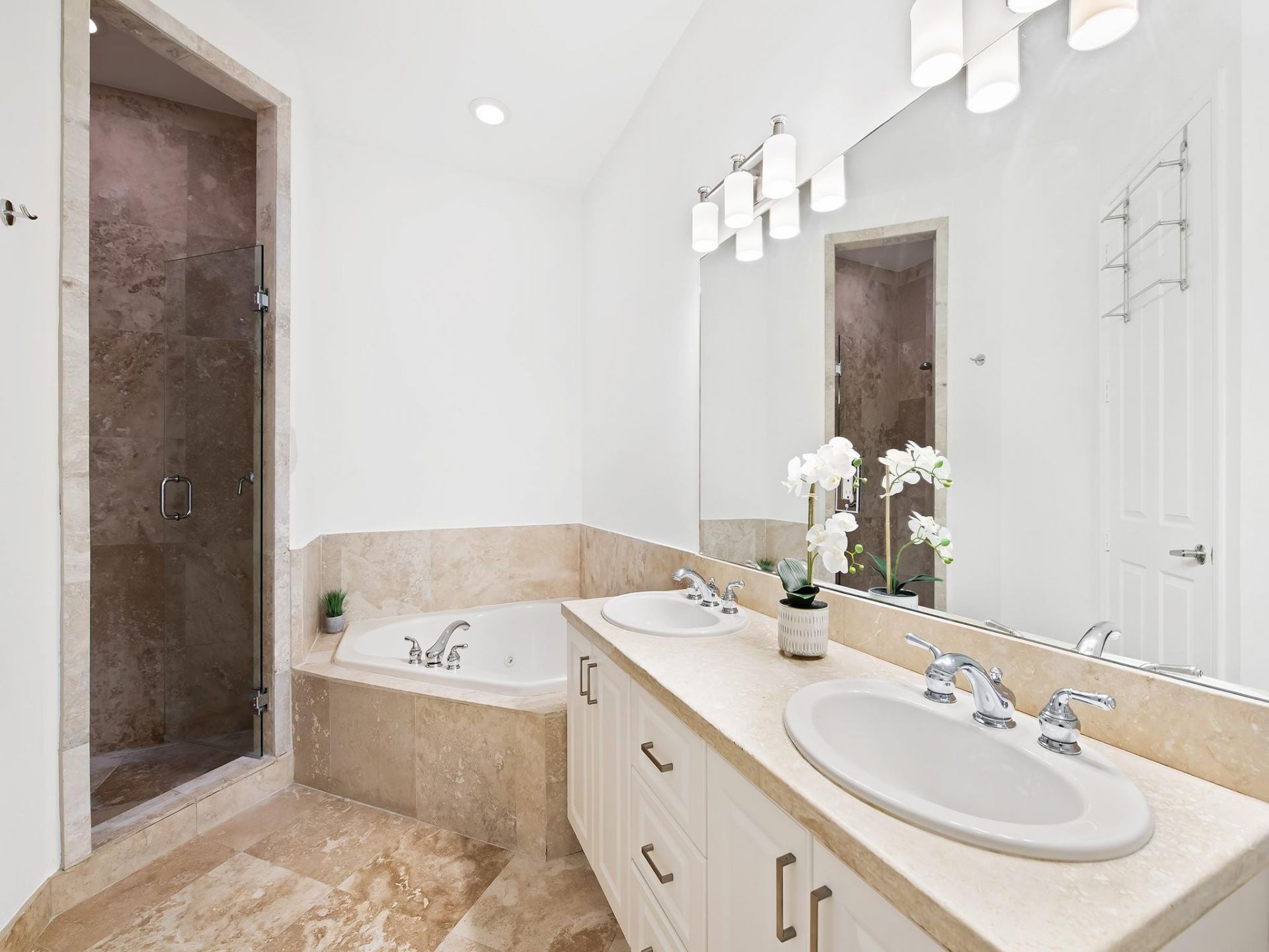1226 NE 14th Avenue, Fort Lauderdale, FL 33304 Photo