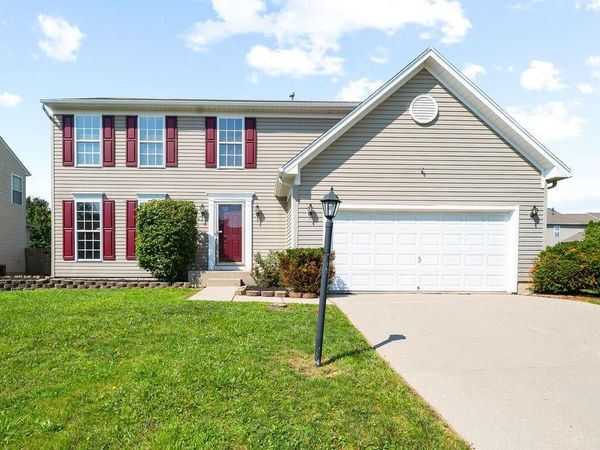 2444 Featherston Court, Miami Township, OH 45342