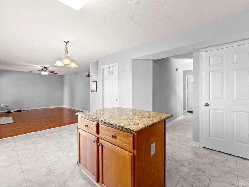 2444 Featherston Court, Miami Township, OH 45342 Photo 15