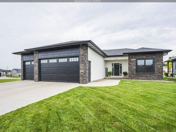 115 19th St SE, LeMars, IA 51031