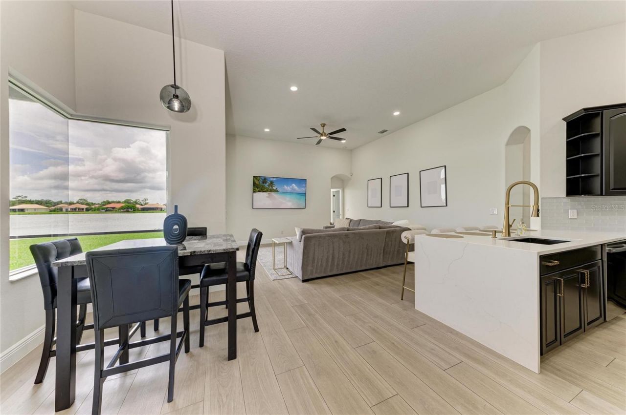 6988 74th Street Circle E, Bradenton, FL 34203 Photo