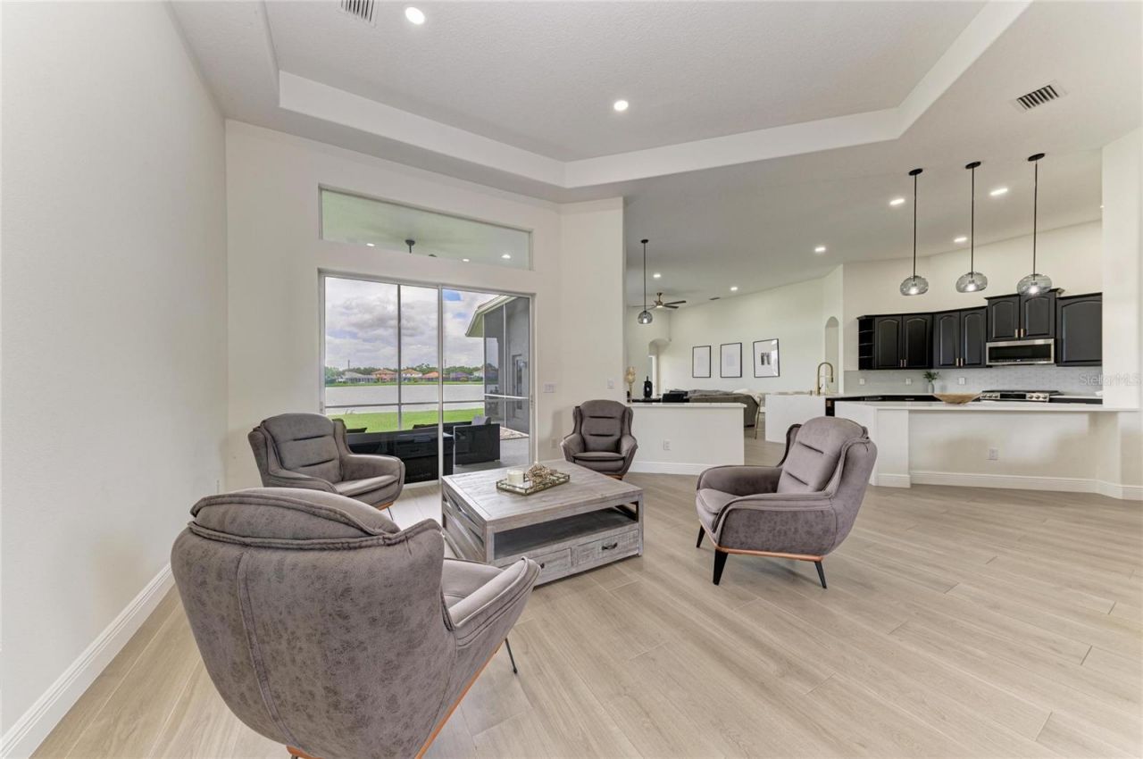 6988 74th Street Circle E, Bradenton, FL 34203 Photo