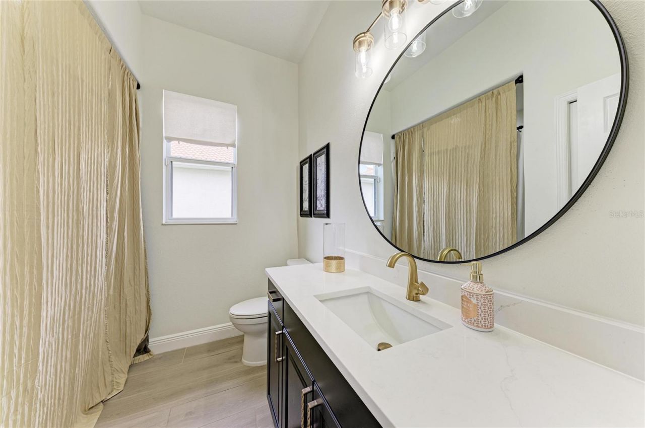 6988 74th Street Circle E, Bradenton, FL 34203 Photo