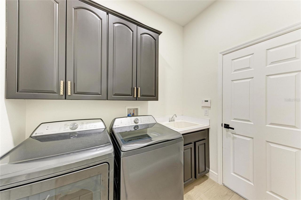 6988 74th Street Circle E, Bradenton, FL 34203 Photo