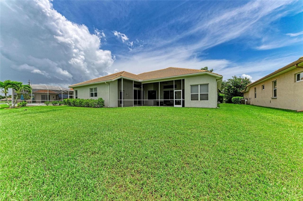 6988 74th Street Circle E, Bradenton, FL 34203 Photo