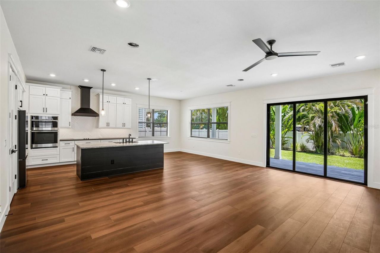 3819 71st Street N, Saint Petersburg, FL 33709 Photo