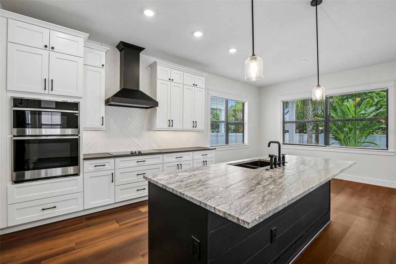 3819 71st Street N, Saint Petersburg, FL 33709 Photo