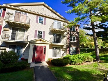 6 Autumn Leaf Drive, Unit 7, Nashua, NH 03060