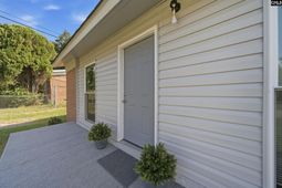 416 Floyd Drive  photo 4