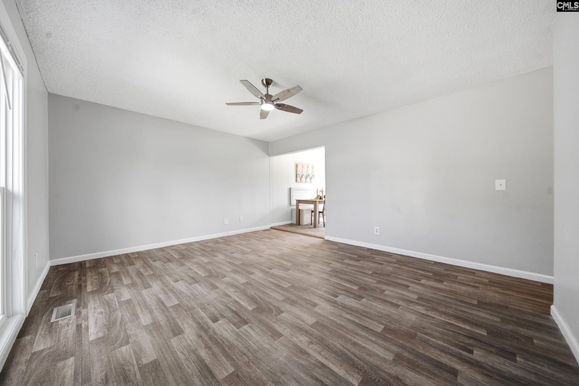 416 Floyd Drive  Photo 5