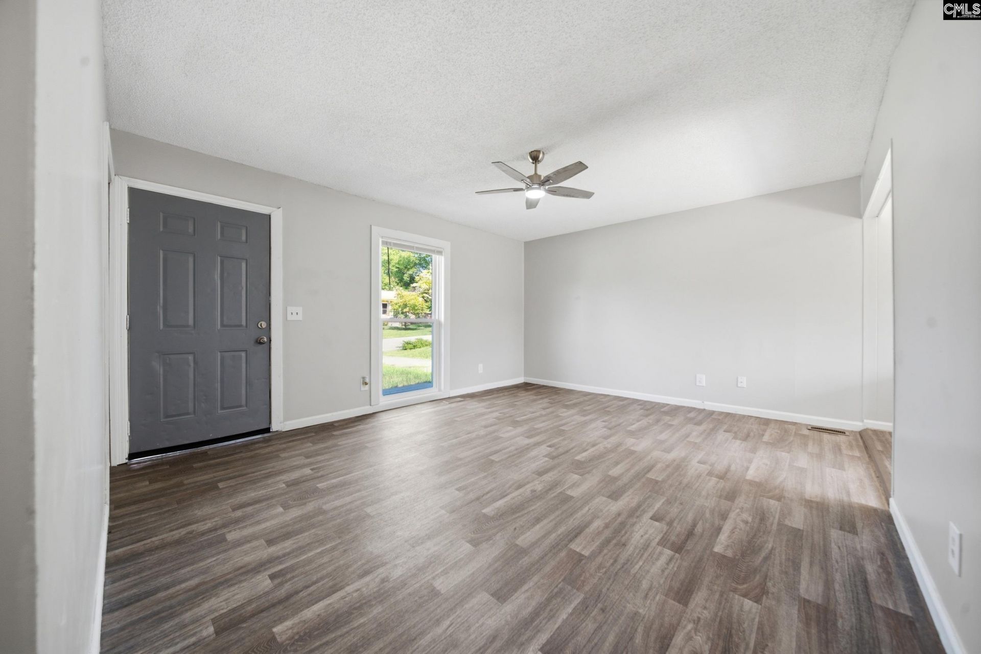 416 Floyd Drive  Photo 7