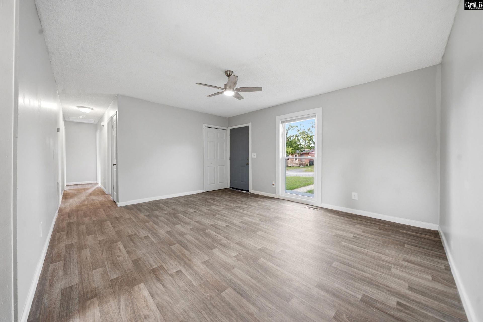 416 Floyd Drive  Photo 8