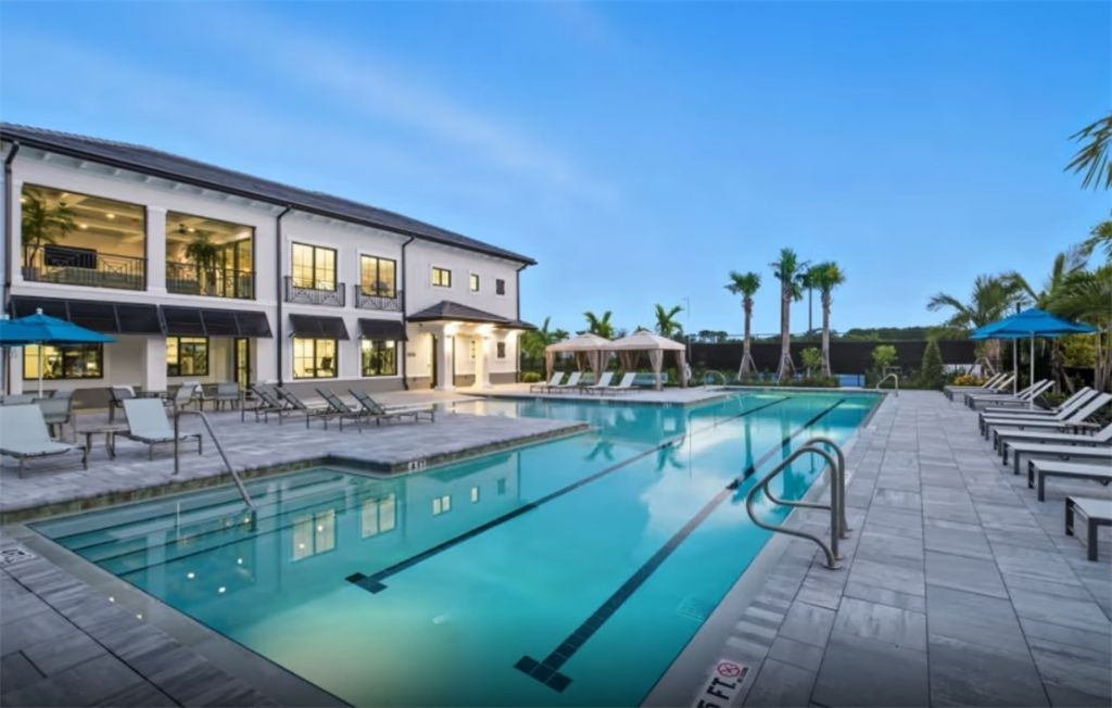 4352 Santa Maria Circle, Unit ASCENT 254, Vero Beach, FL 32967 Photo