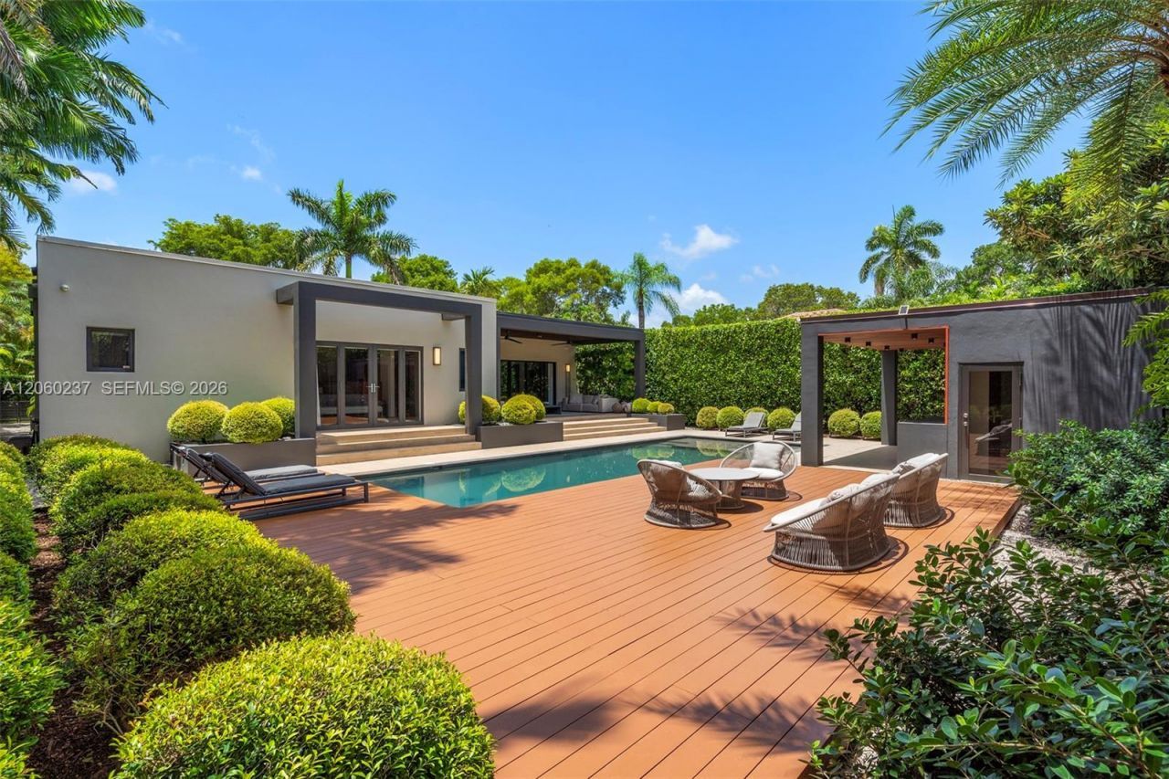 1253 Obispo Ave, Coral Gables, FL 33134 Photo