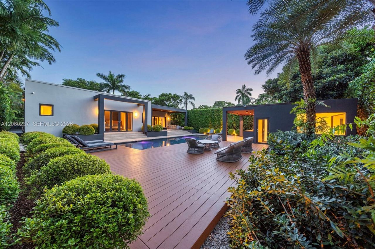 1253 Obispo Ave, Coral Gables, FL 33134 Photo