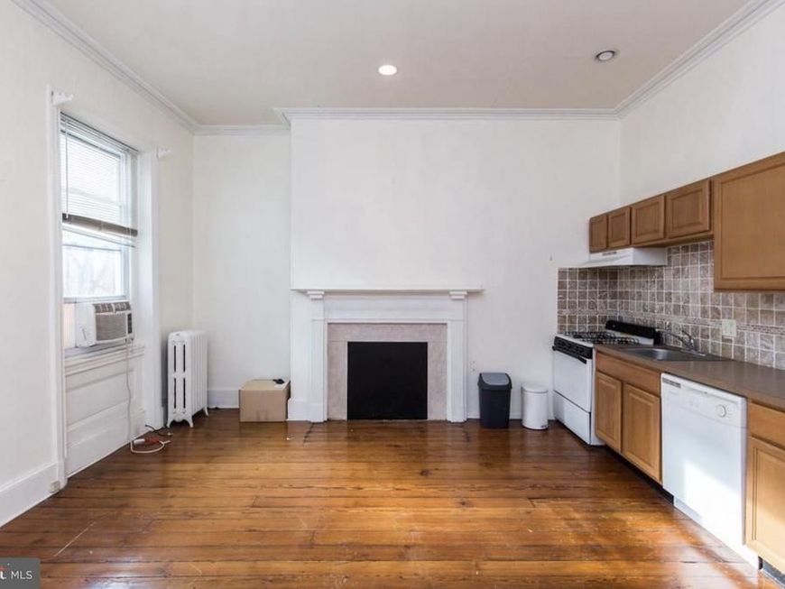 314 S 12th Street, Unit 2F, Philadelphia, PA 19107 Main Photo