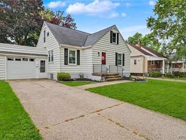 93 Greenfield Avenue, Buffalo, NY 14224