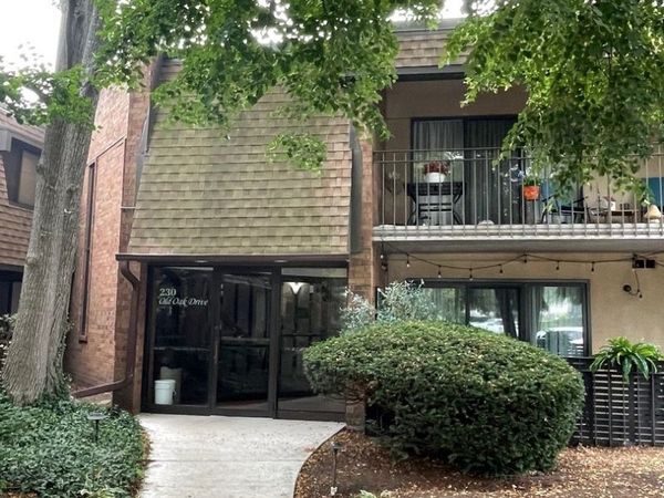 230 N OLD OAK Drive , Unit 171, Buffalo Grove, IL 60089