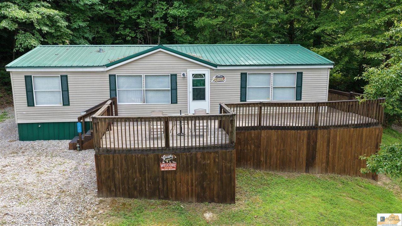 635 Lakeshore Drive, Mammoth Cave, KY 42259 Main Photo