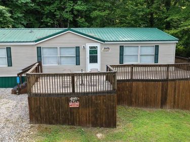 635 Lakeshore Drive, Mammoth Cave, KY 42259