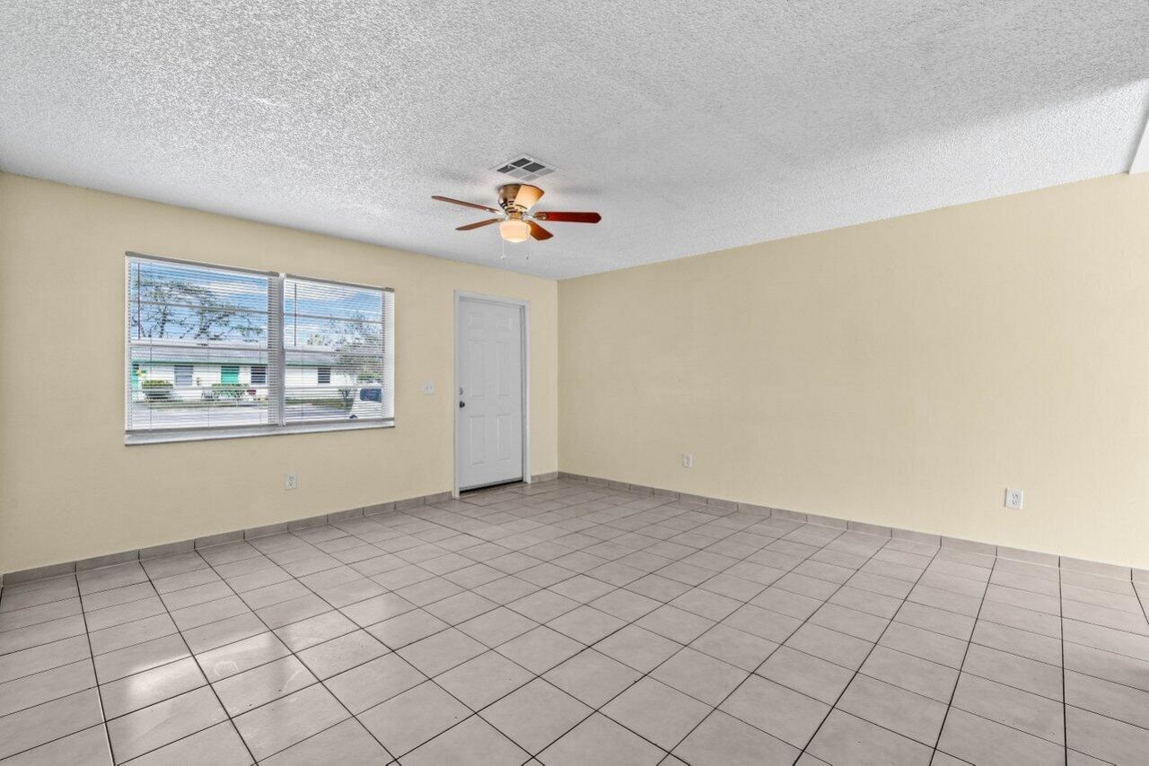 4863 Gulfstream Road, Lake Worth, FL 33460 Photo