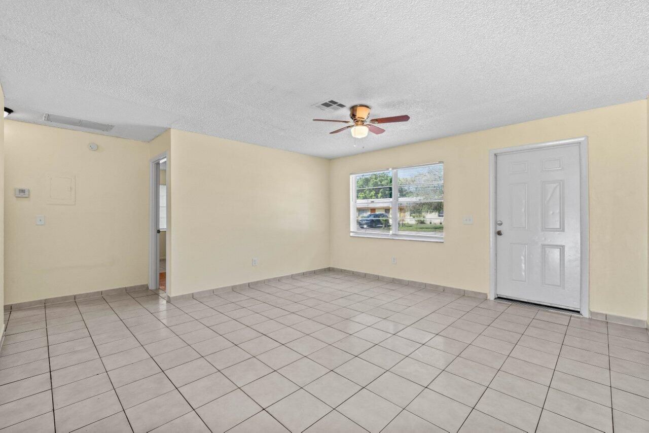 4863 Gulfstream Road, Lake Worth, FL 33460 Photo