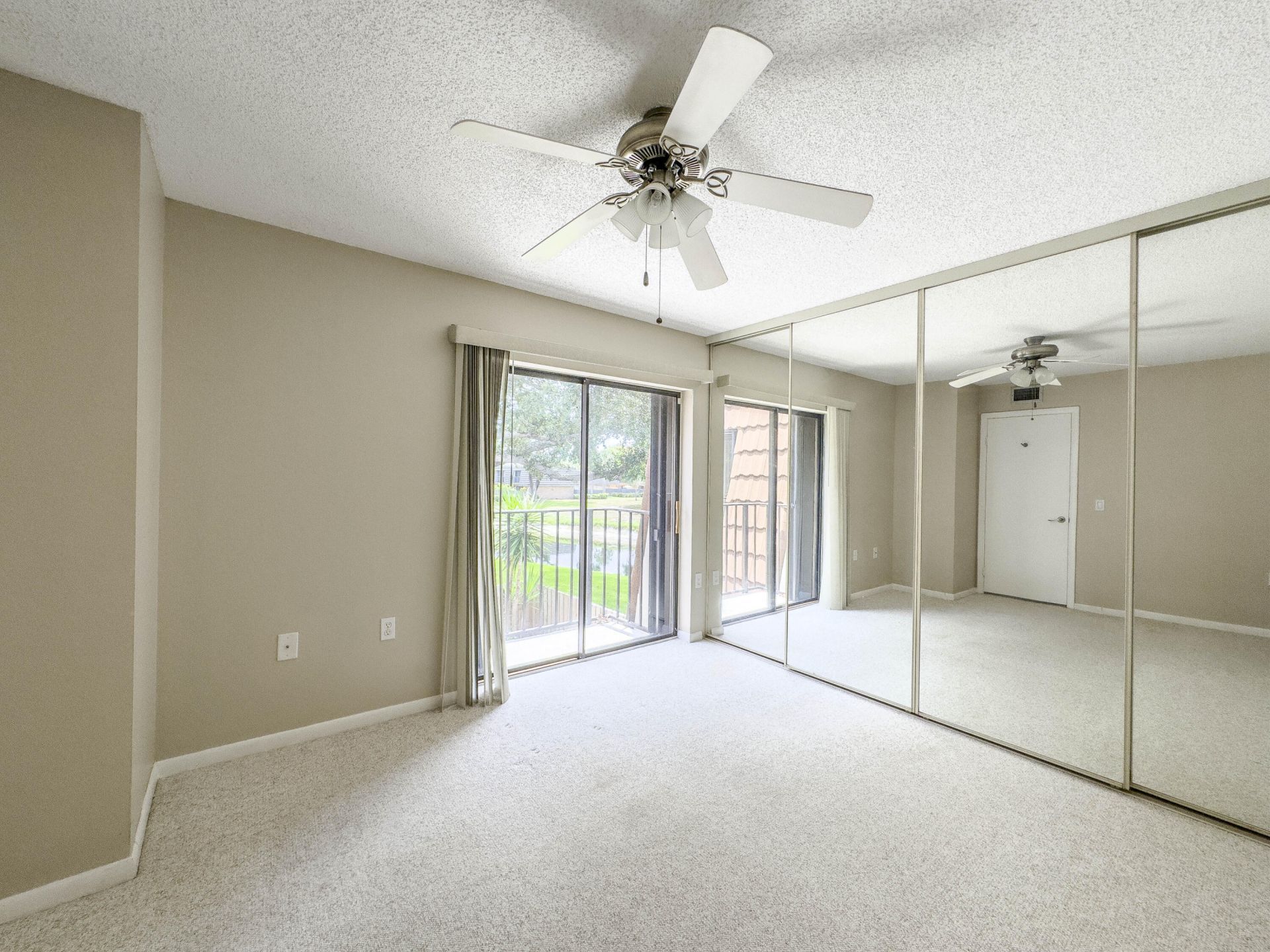 187 Charter Way, West Palm Beach, FL 33407 Photo