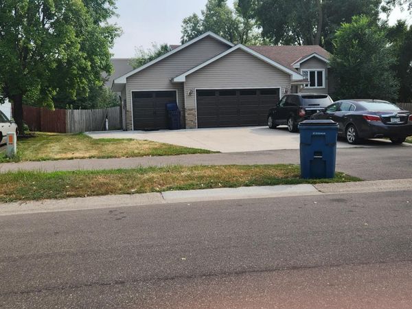 3931 51st Avenue N, Brooklyn Center, MN 55429