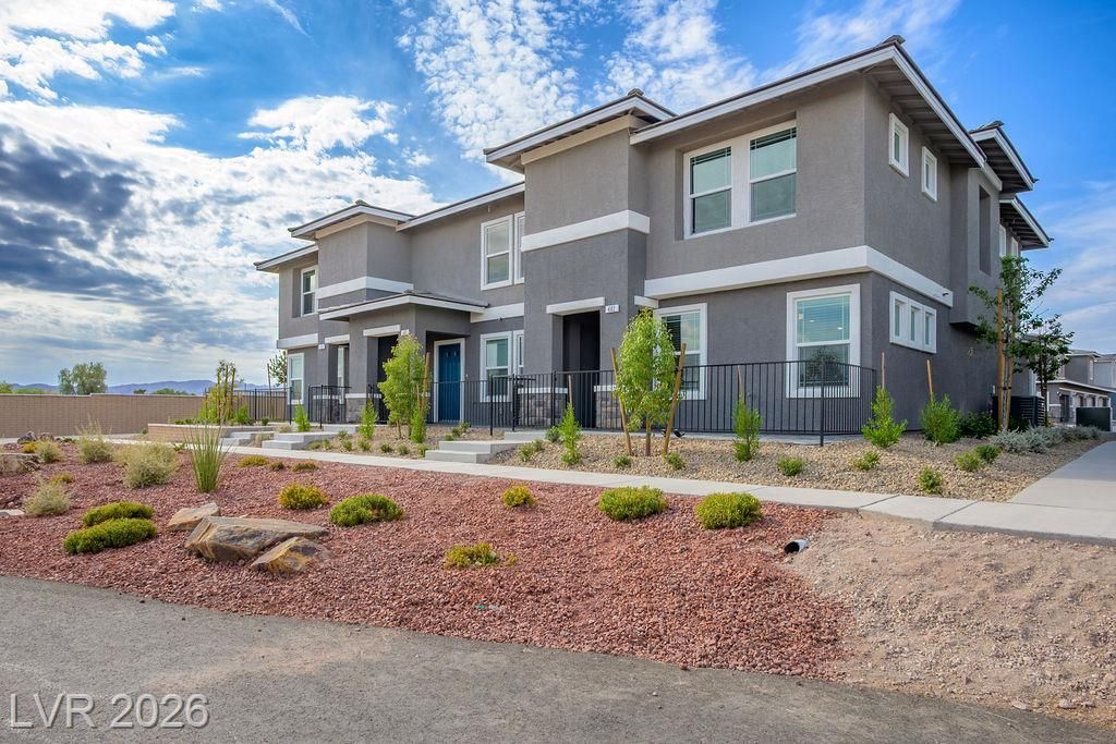 482 Golden Myna Avenue, Henderson, NV 89011 Main Photo