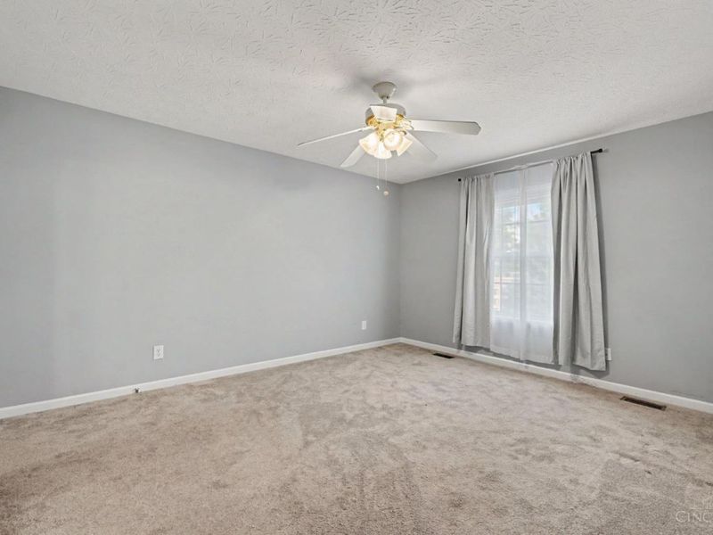 6115 Misty Creek Drive, Goshen Township, OH 45140 Photo 13