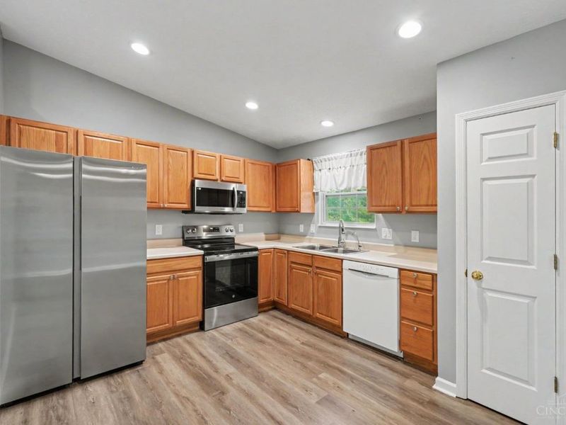 6115 Misty Creek Drive, Goshen Township, OH 45140 Photo 8