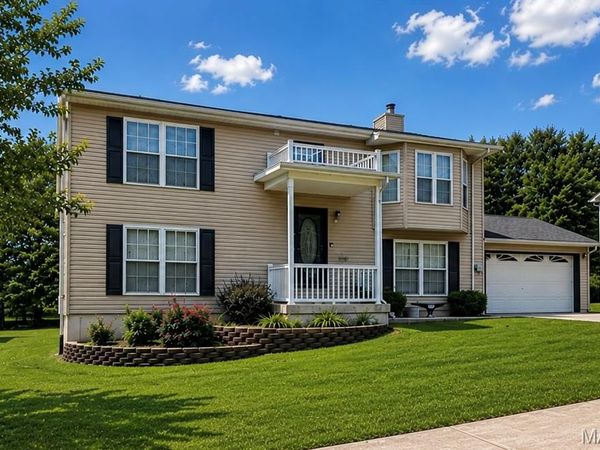 1040 Wrigley Circle, Warrenton, MO 63383