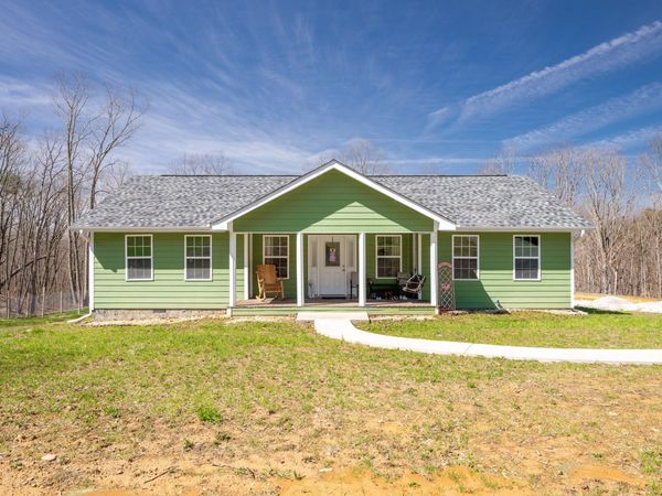 511 Black Mountain Road, Dunlap, TN 37327