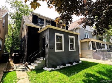 2247 Cleveland Avenue , Niagara Falls, NY 14305