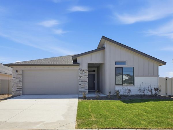 9444 W Blazing Star St, Nampa, ID 83687